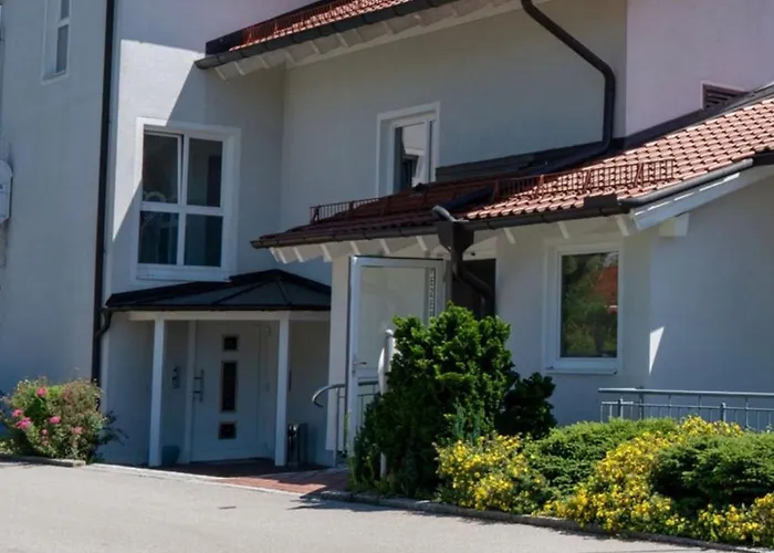 Apartmenthaus Viktoria Appartement Hohenbrunn